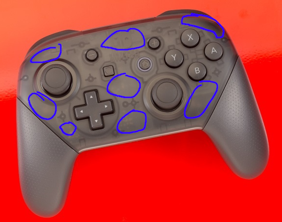 Image showing supposed empty space in the controller circled in blue.